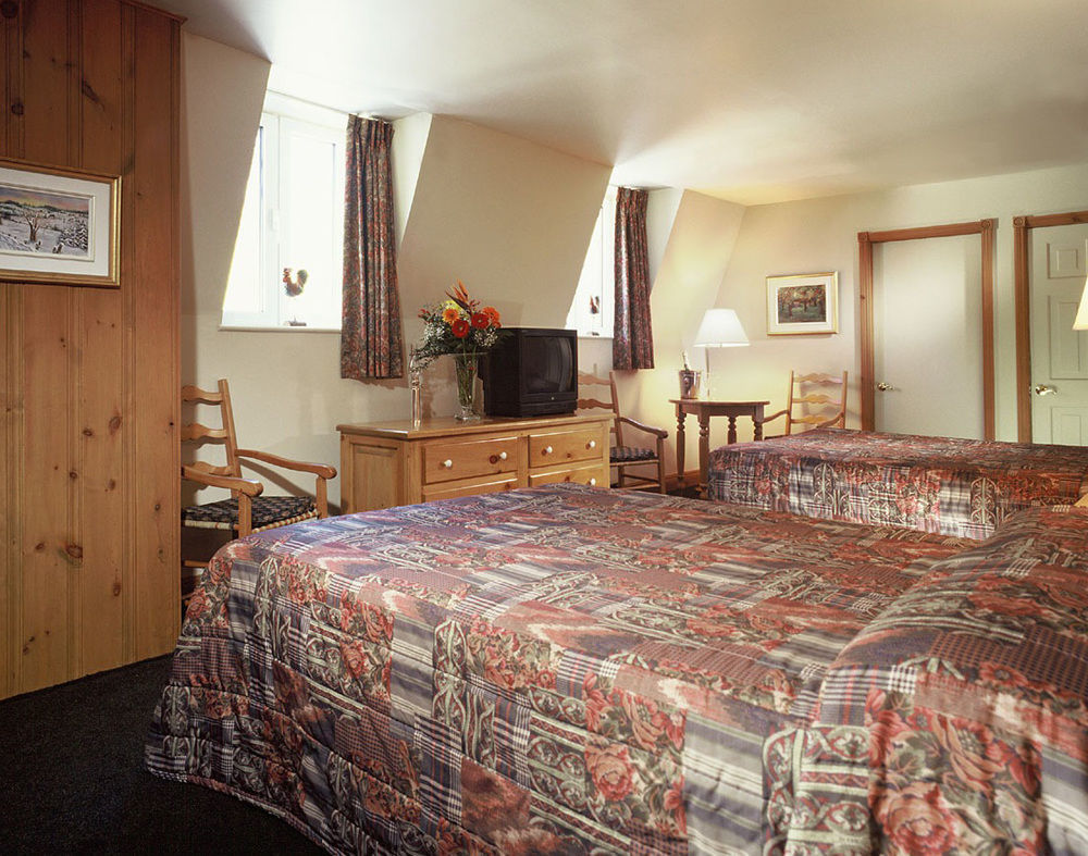 Hotel Le Chantecler Sainte-Adèle Eksteriør billede